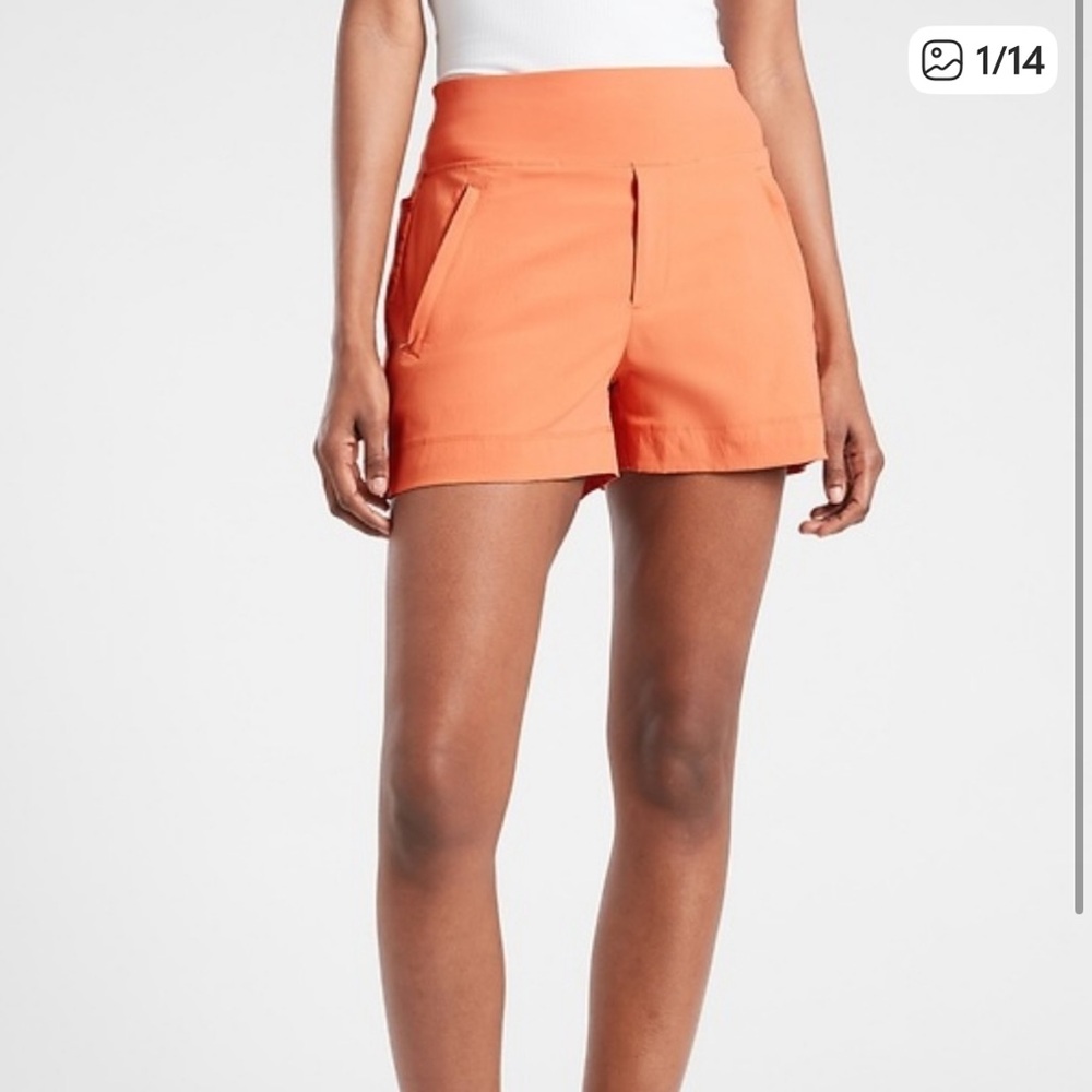 ATHLETA Trekkie North Shorts Dusty Apricot Pull-on Pockets Trail Hiking Size 12